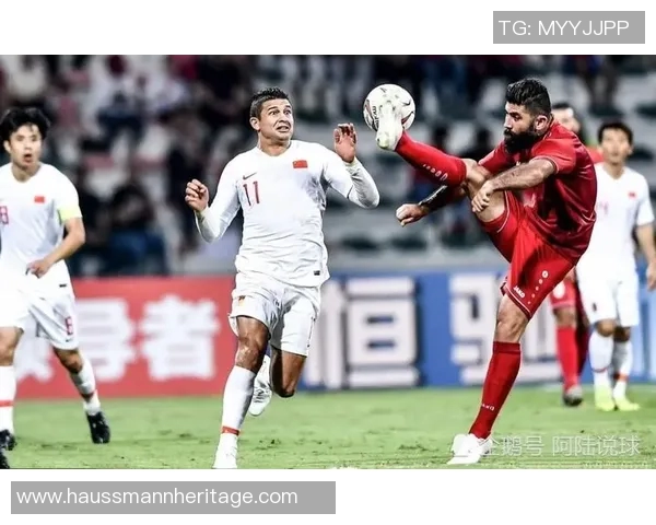 重庆足球队与成都足球队赛后复盘分析两队配合与战术执行的关键因素